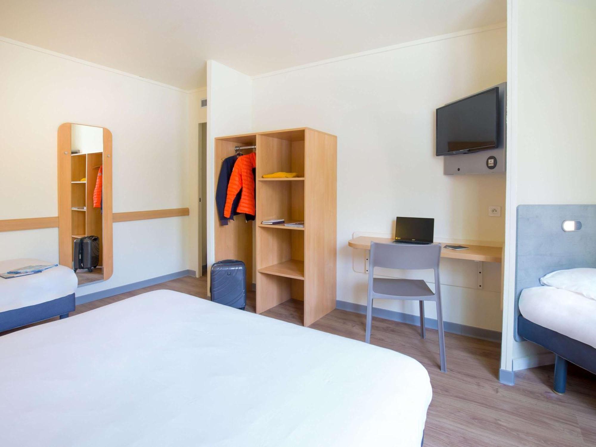 ibis budget Aubagne Paluds Agora Eksteriør billede