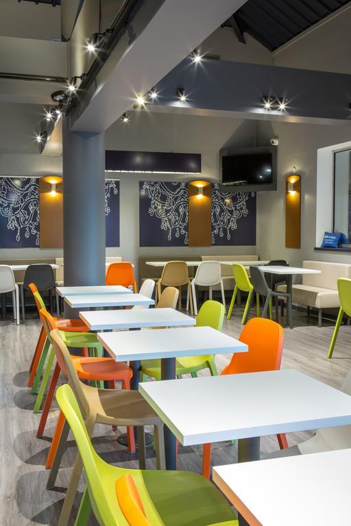 ibis budget Aubagne Paluds Agora Eksteriør billede